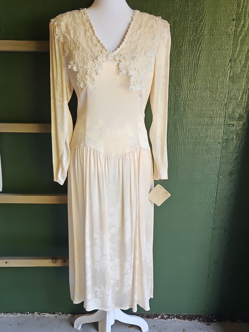 Jessica McClintock Cream Long Sleeve Lace-Trimmed Vintage Dress Size 8